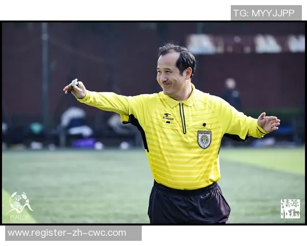 足球裁判站位技巧解析提升比赛公平性与观赏性的重要性